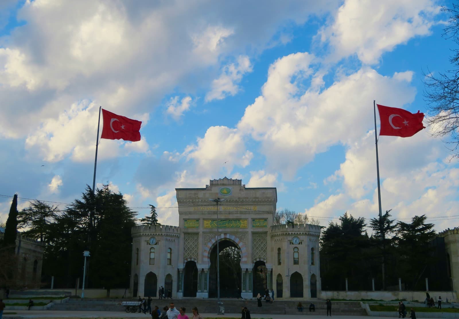 هزینه کامل تحصیل در ترکیه ۲۰۲۶ — شهریه، خوابگاه، خرج زندگی